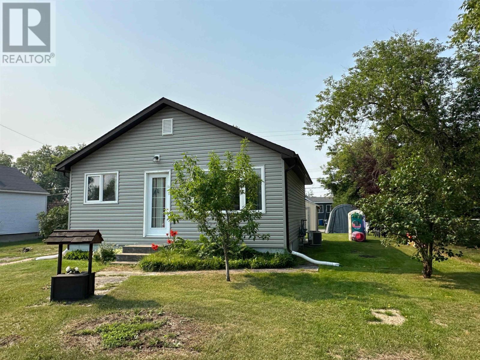 22 William St, Cochenour, Ontario  P0V 1L0 - Photo 19 - TB252351