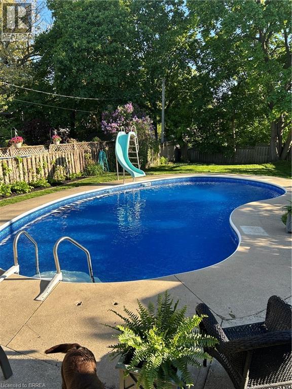 24 LINCOLN Avenue, Brantford, Ontario