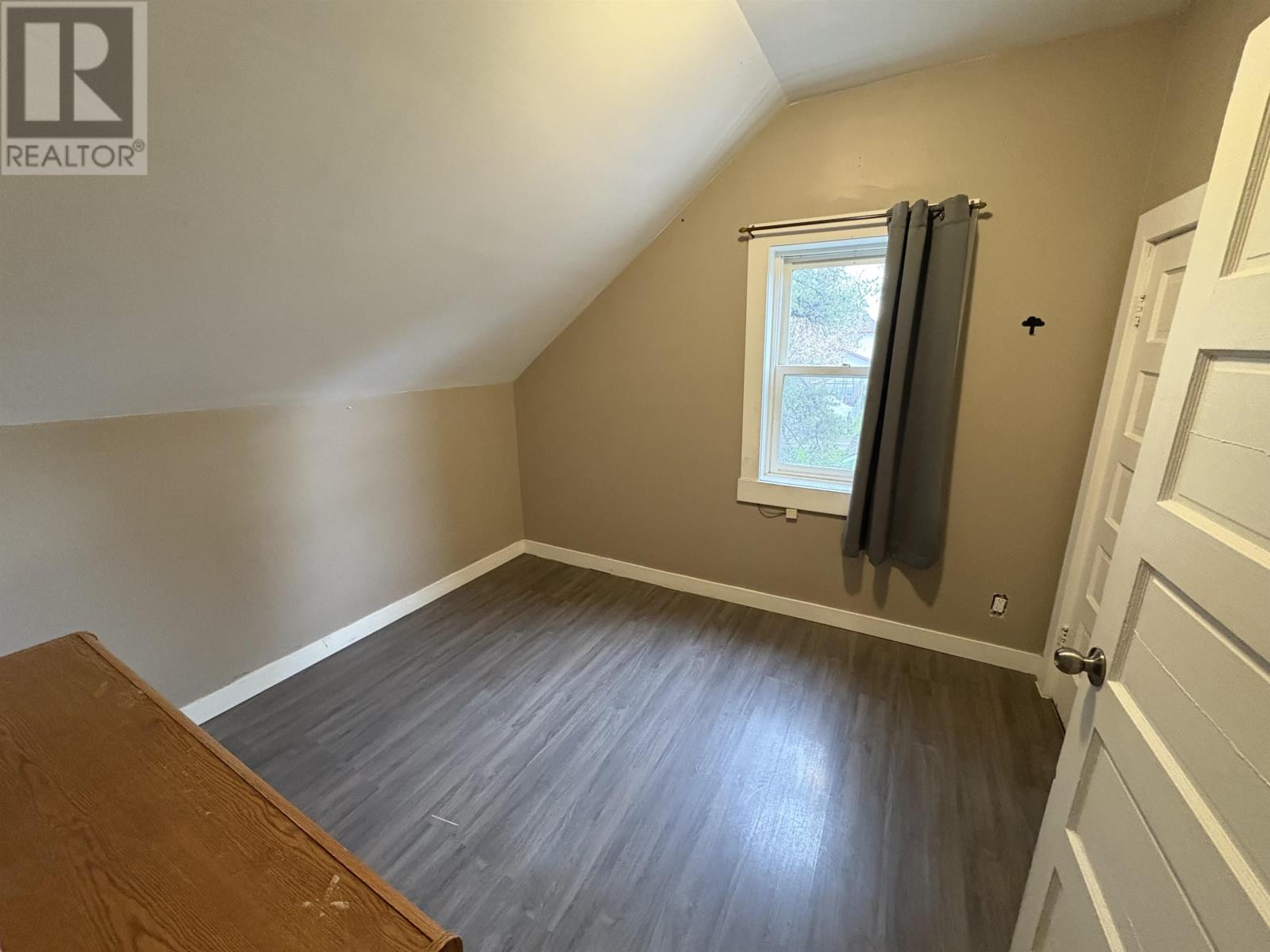 229 Mcintyre, Thunder Bay, Ontario  P7A 3B3 - Photo 8 - TB253308