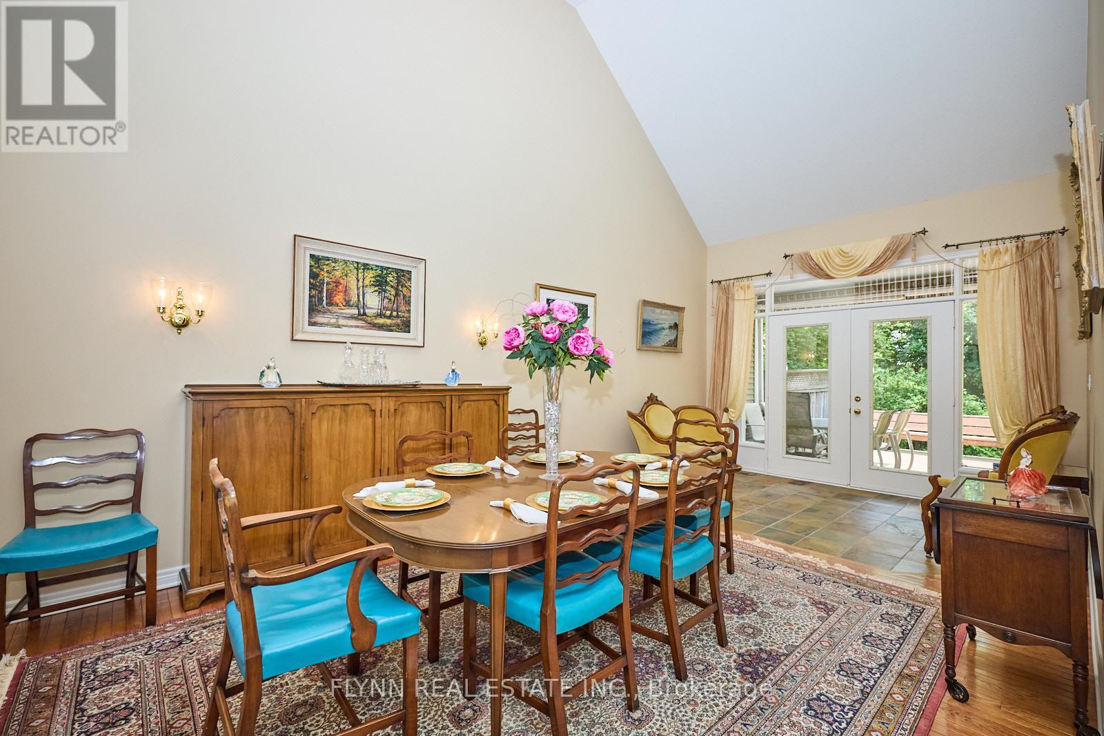 37 Shaws Lane, Niagara-On-The-Lake, Ontario  L0S 1J0 - Photo 7 - X12373918