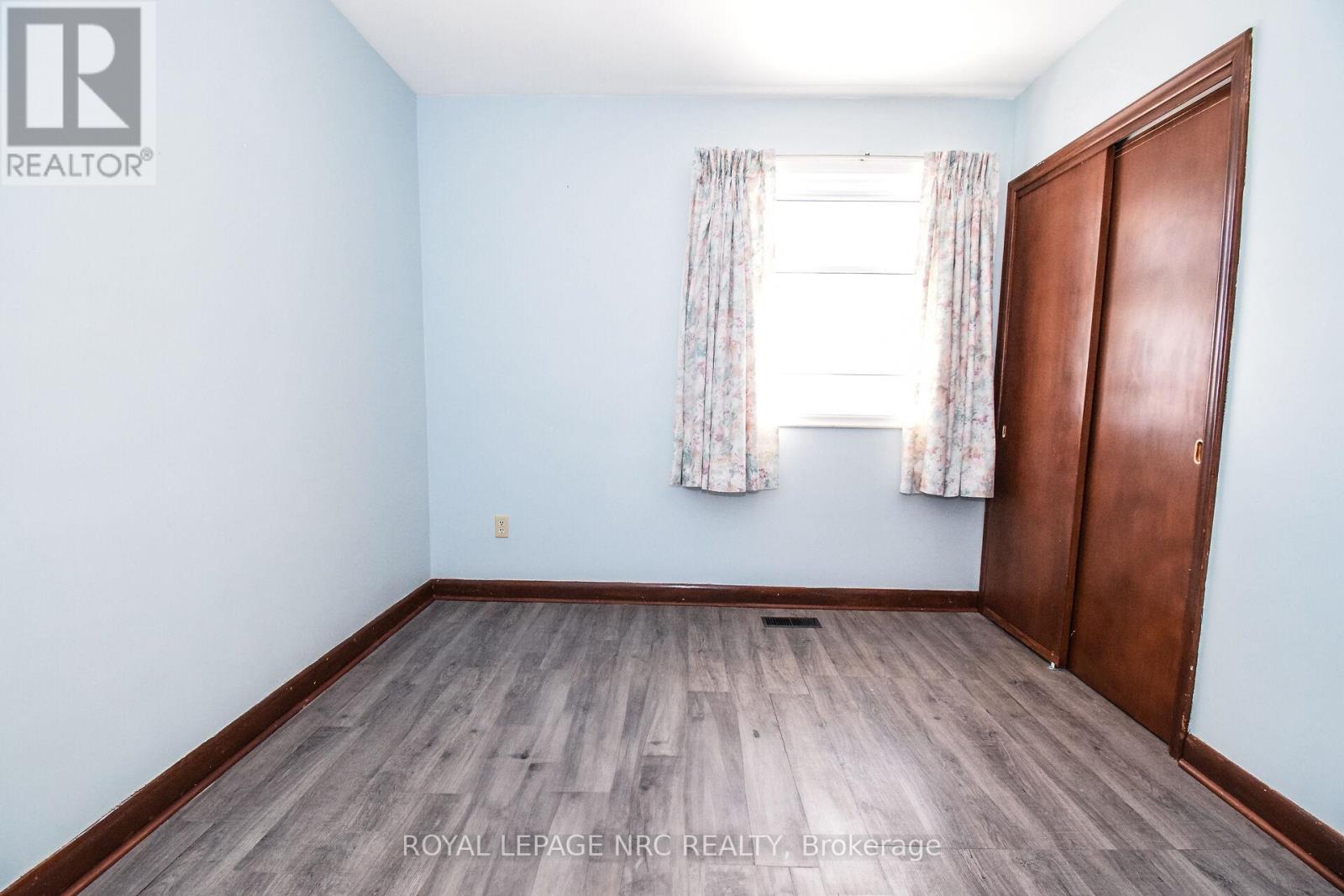 13 Westmount Crescent, Welland, Ontario  L3C 2S5 - Photo 22 - X12532358