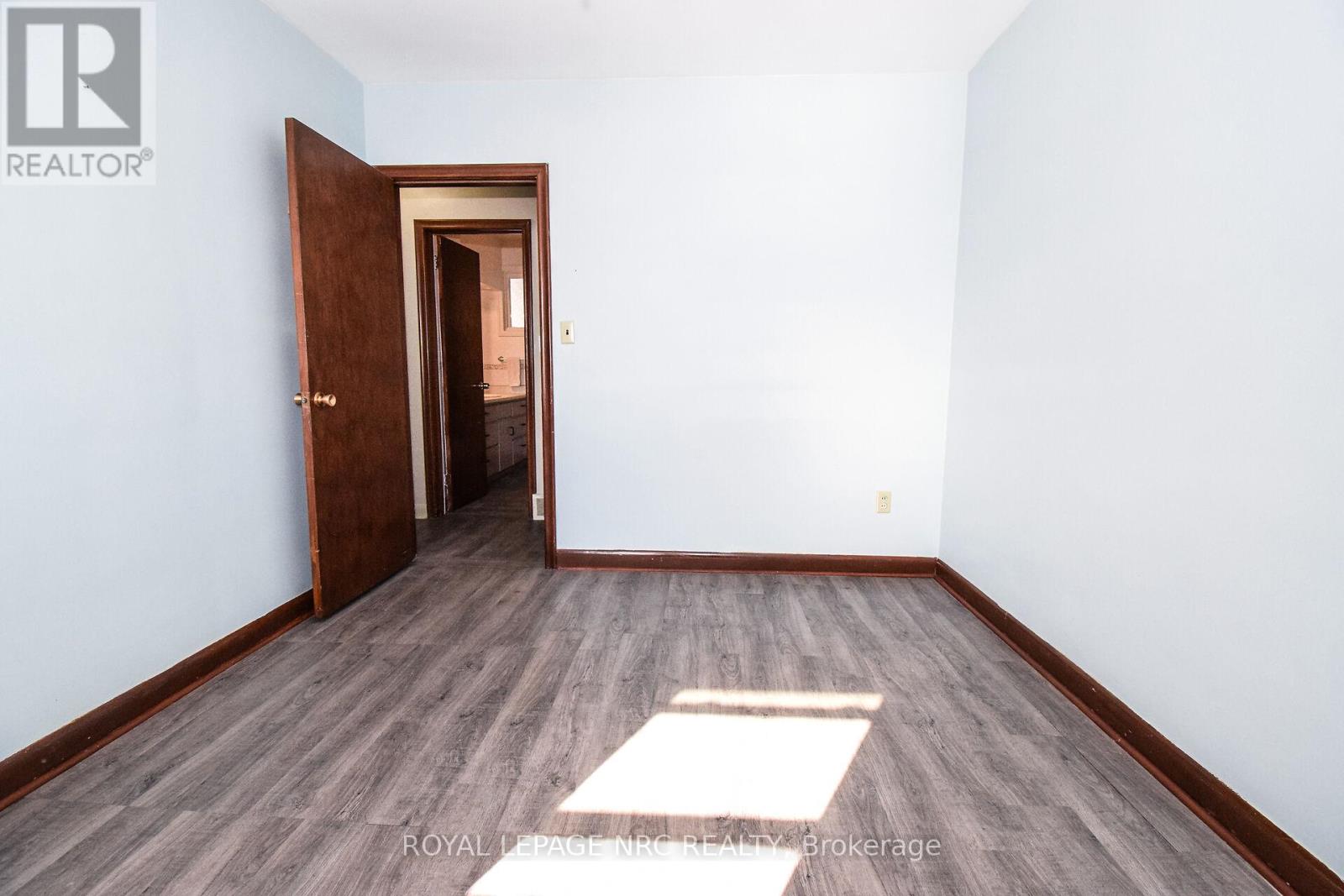 13 Westmount Crescent, Welland, Ontario  L3C 2S5 - Photo 23 - X12532358