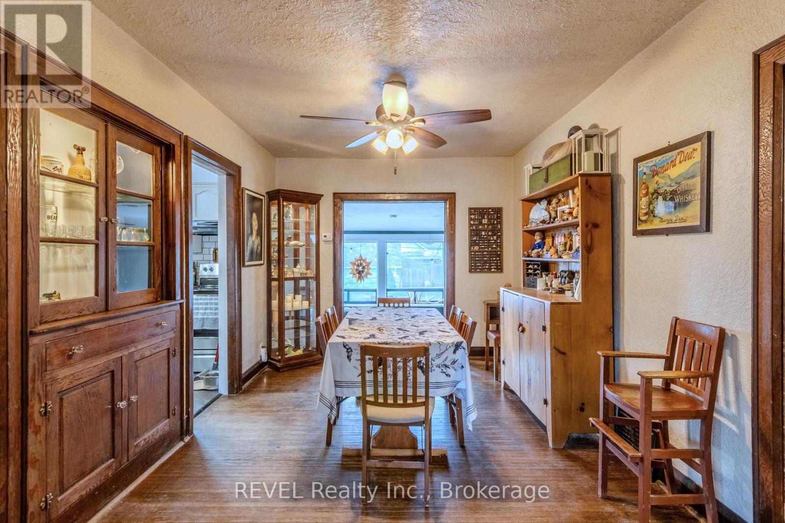 6263 Dawlish Avenue, Niagara Falls, Ontario  L2G 4J7 - Photo 5 - X12553950