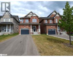 15 Forsyth Crescent Ba04 - Sunnidale, Barrie, Ca