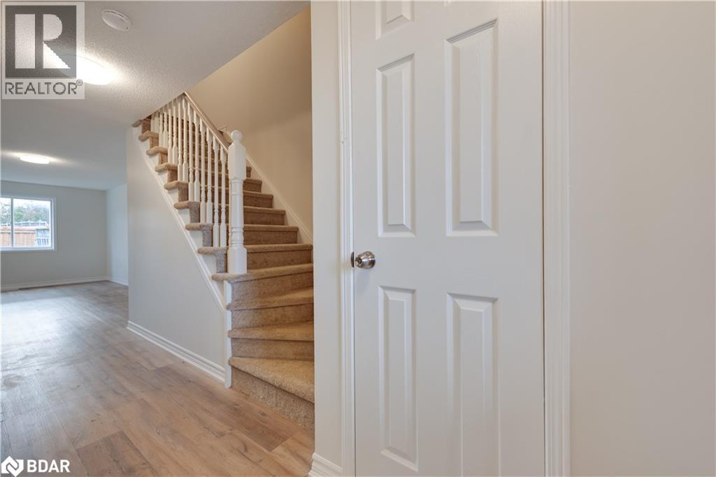 57 Lee Crescent, Barrie, Ontario  L4N 9Z1 - Photo 6 - 40788414