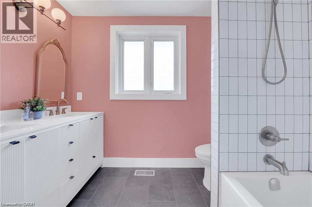 217 Jones Road, Stoney Creek, Ontario  L8E 5J4 - Photo 29 - 40788856