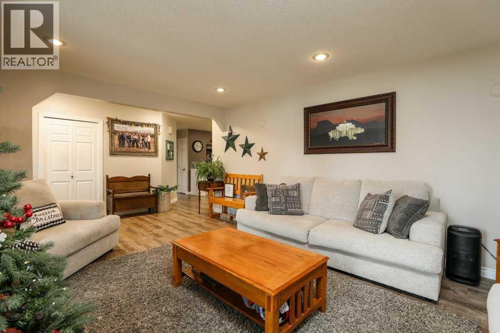 562 27 Street, Fort Macleod, Alberta  T0L 0Z0 - Photo 12 - A2270888