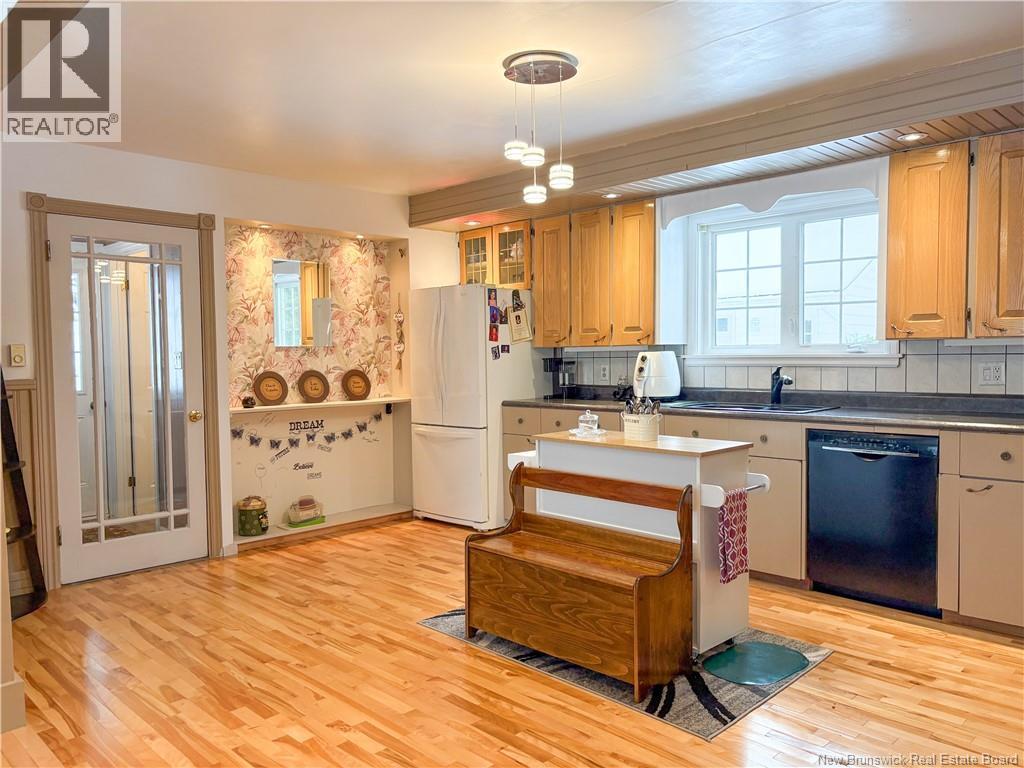 58 High Street, Hartland, New Brunswick  E7P 2L2 - Photo 10 - NB130255