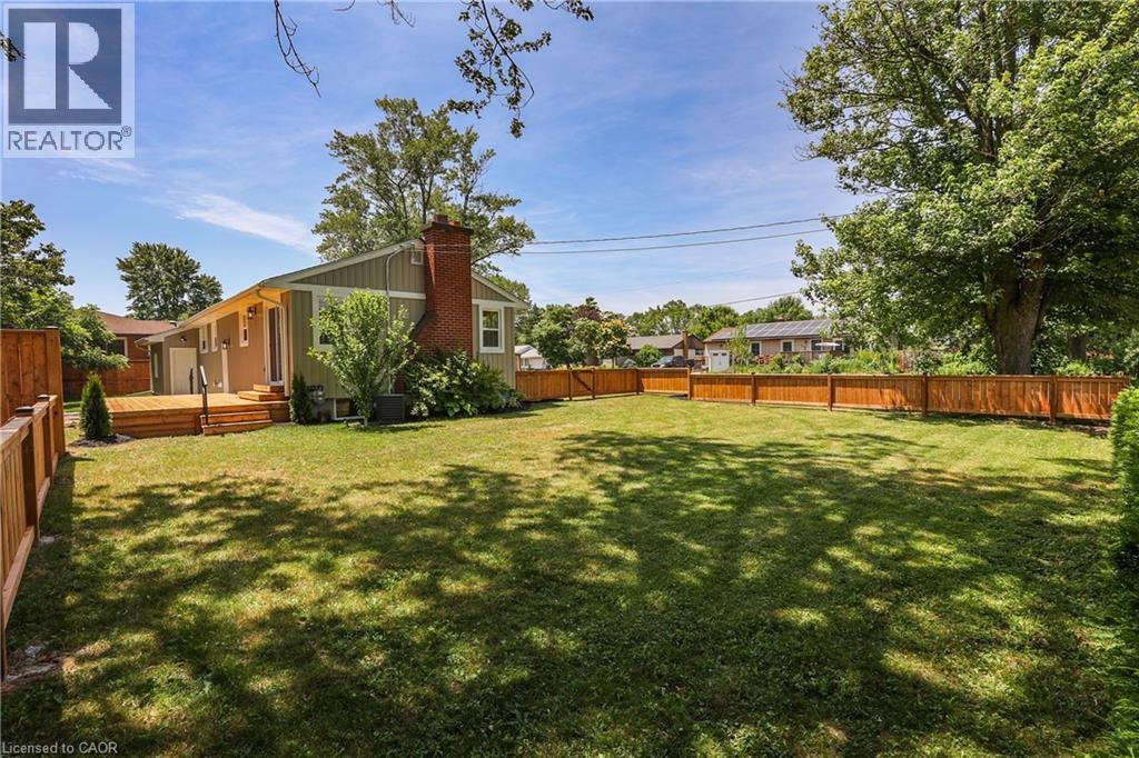 52 Valencourt Drive, Welland, Ontario  L3C 1M8 - Photo 3 - 40778959