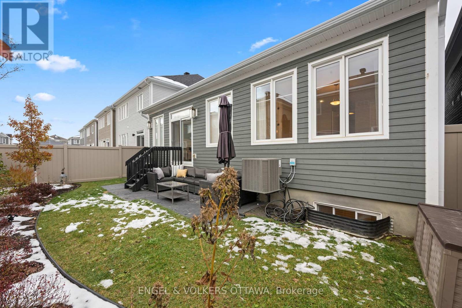 23 Pacing Walk, Ottawa, Ontario  K0A 2Z0 - Photo 40 - X12553812