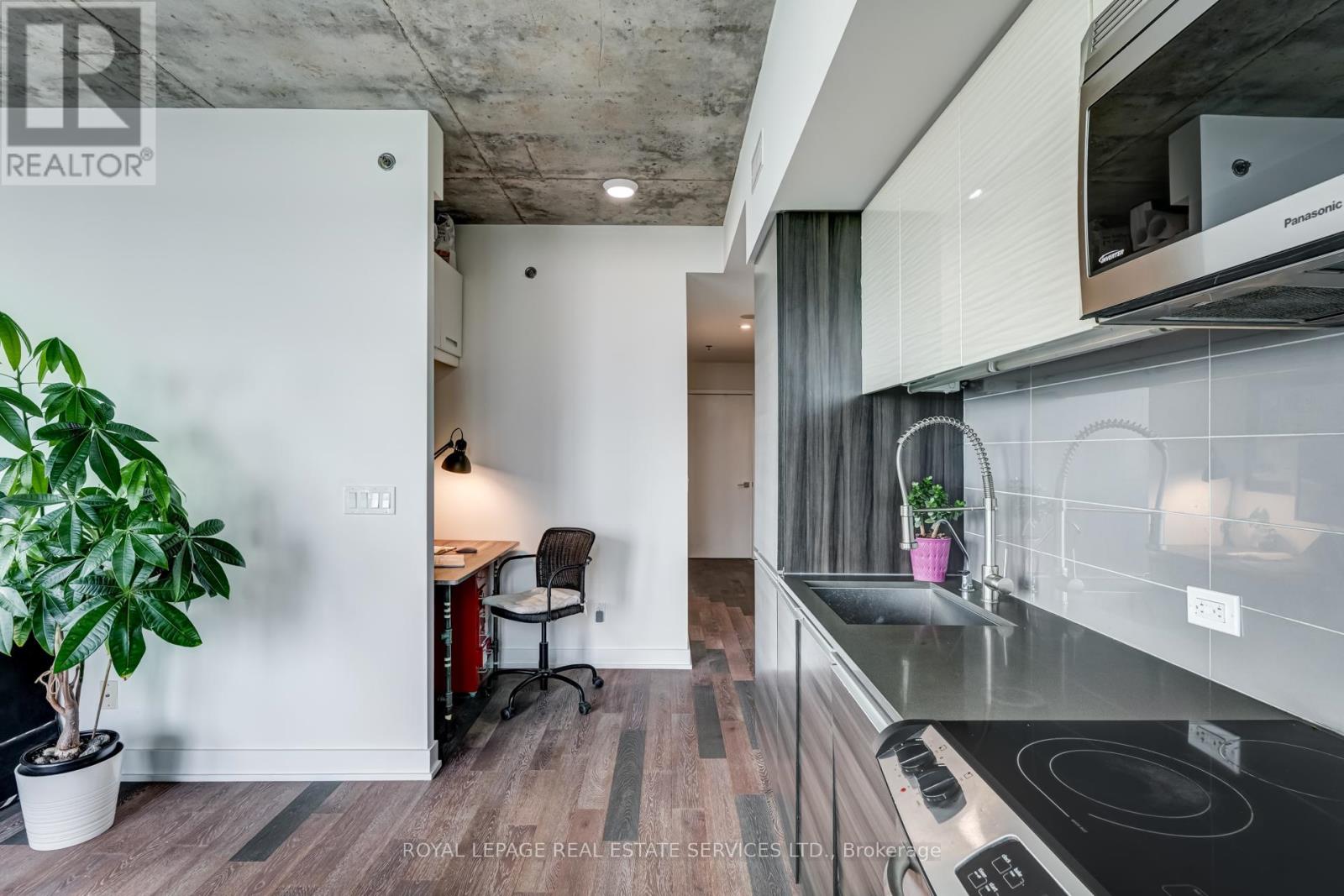 1908 - 20 Minowan Miikan Lane, Toronto, Ontario  M6J 0E5 - Photo 20 - C12553846