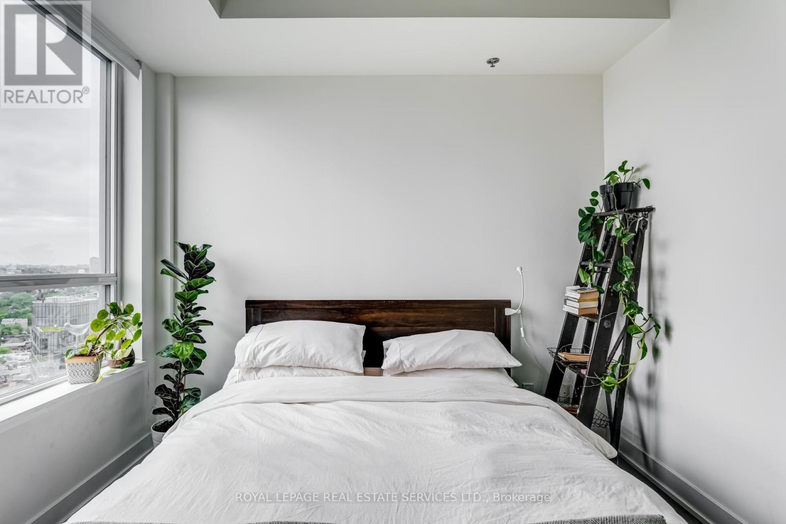 1908 - 20 Minowan Miikan Lane, Toronto, Ontario  M6J 0E5 - Photo 22 - C12553846