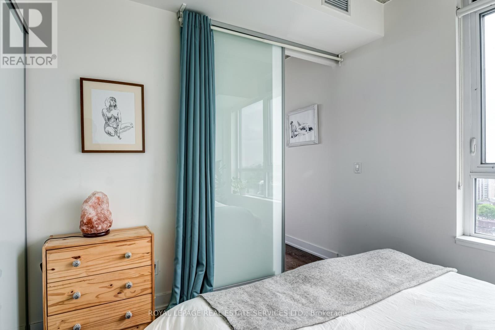 1908 - 20 Minowan Miikan Lane, Toronto, Ontario  M6J 0E5 - Photo 24 - C12553846