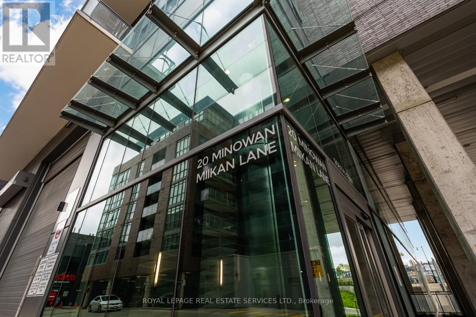 1908 - 20 Minowan Miikan Lane, Toronto, Ontario  M6J 0E5 - Photo 4 - C12553846