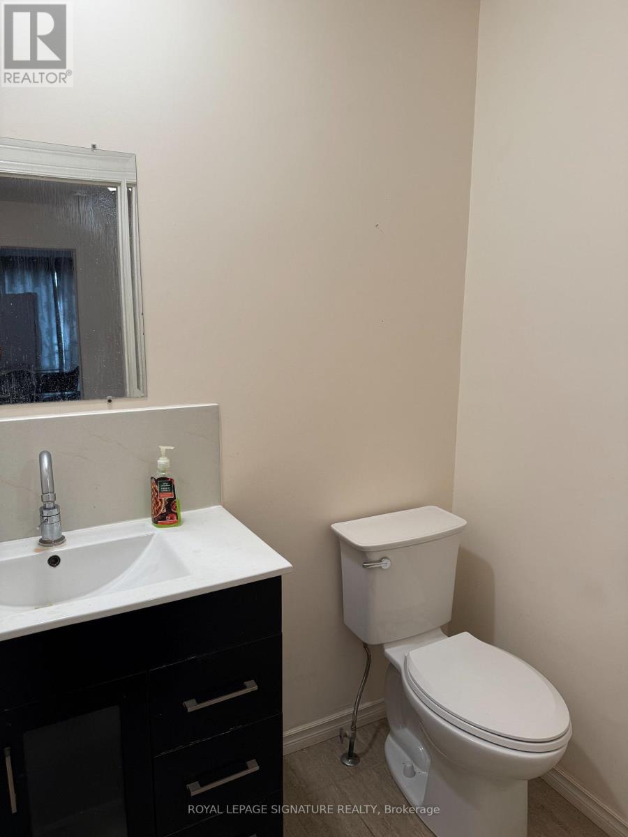 10 Teagarden Court, Toronto, Ontario  M2N 5Z9 - Photo 7 - C12553874