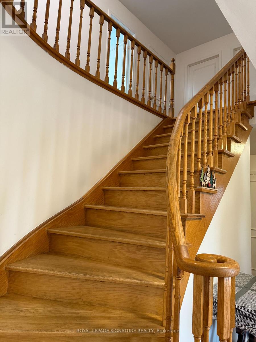 10 Teagarden Court, Toronto, Ontario  M2N 5Z9 - Photo 8 - C12553874