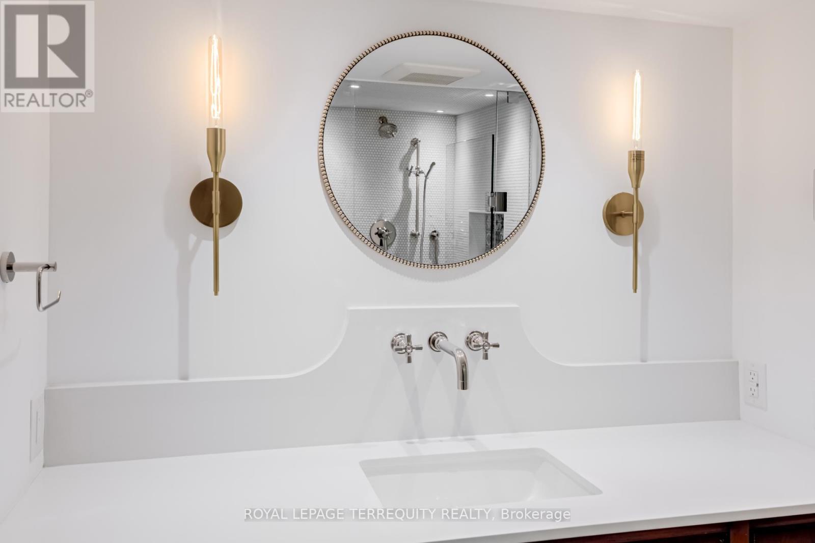 5 Aberdeen Avenue, Toronto, Ontario  M4X 1A1 - Photo 36 - C12553910