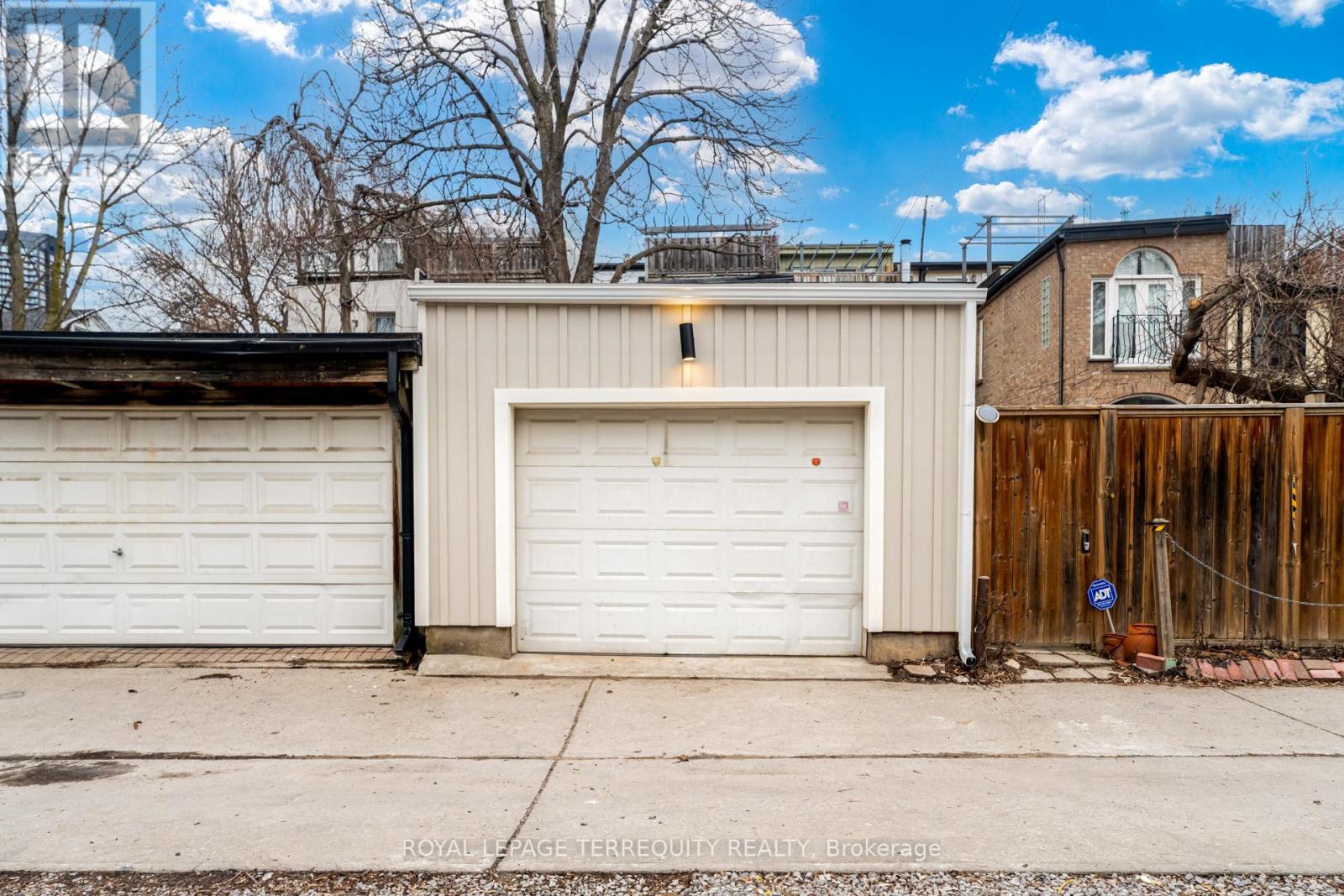 5 Aberdeen Avenue, Toronto, Ontario  M4X 1A1 - Photo 43 - C12553910