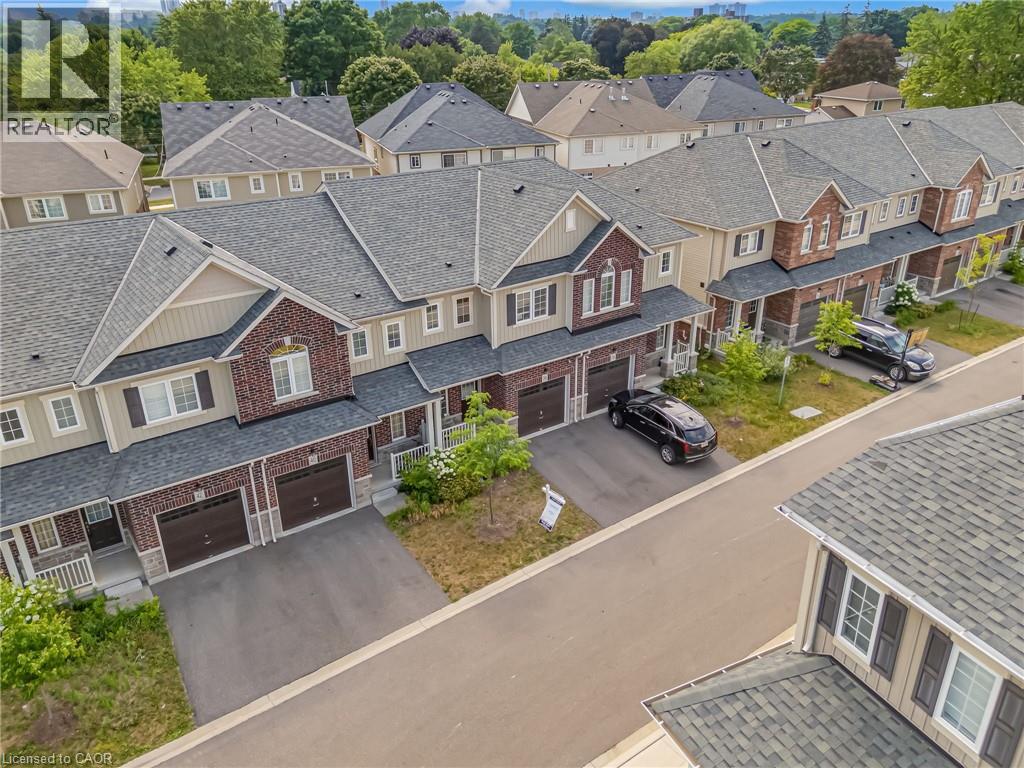 38 Dewberry Drive, Kitchener, Ontario  N2B 0A9 - Photo 4 - 40773075