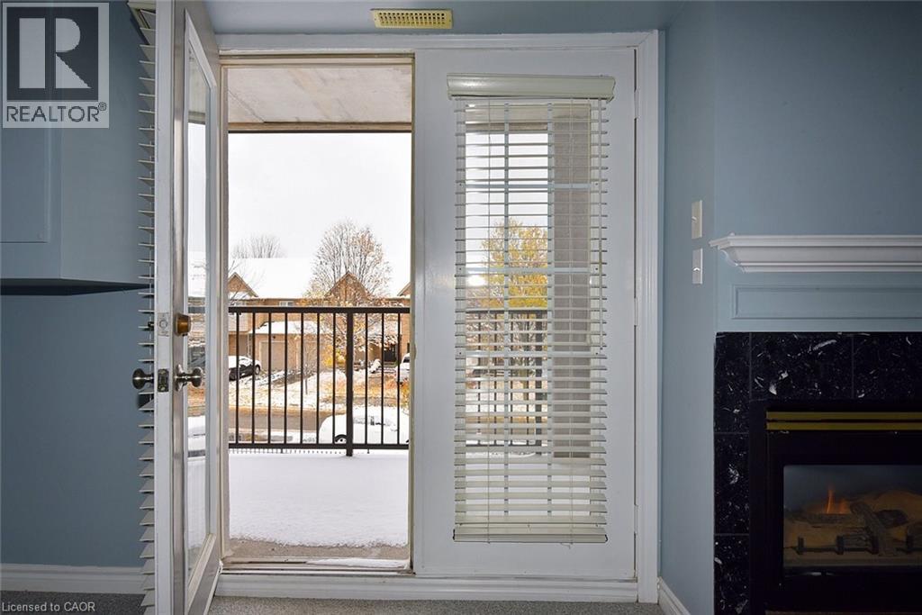 1421 Walkers Line Unit# 203, Burlington, Ontario  L7M 4P4 - Photo 4 - 40788113