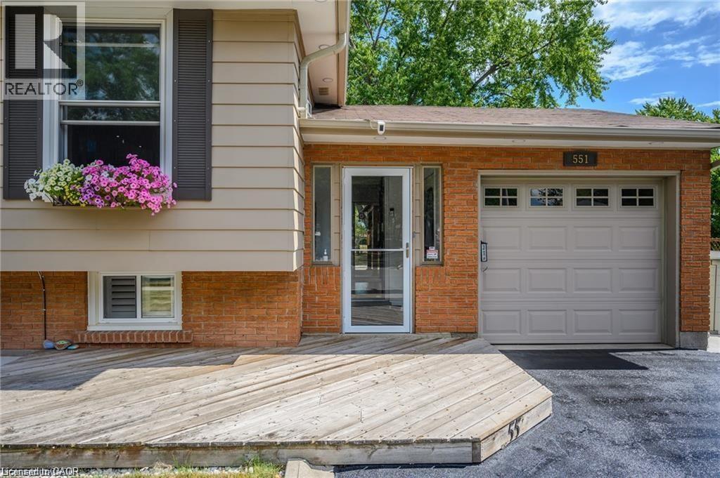 551 Chamberlain Road Unit# Upper, Burlington, Ontario  L7L 2V2 - Photo 3 - 40788765