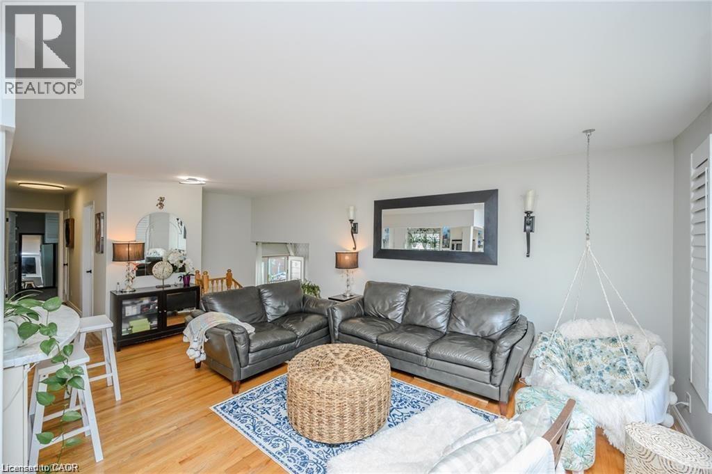 551 Chamberlain Road Unit# Upper, Burlington, Ontario  L7L 2V2 - Photo 5 - 40788765