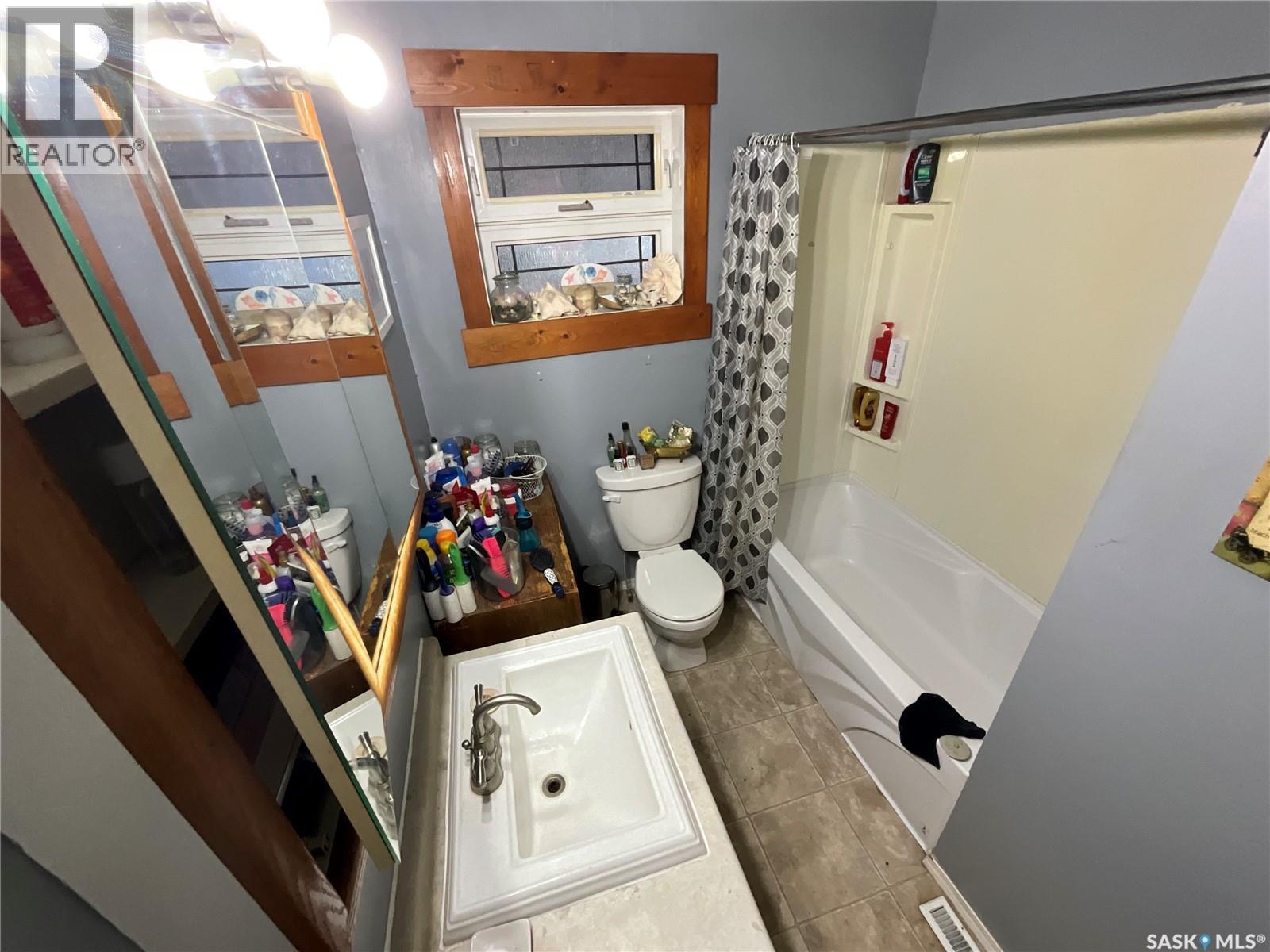 275 Central Avenue, Fort Qu'appelle, Saskatchewan  S0G 1S0 - Photo 13 - SK024233