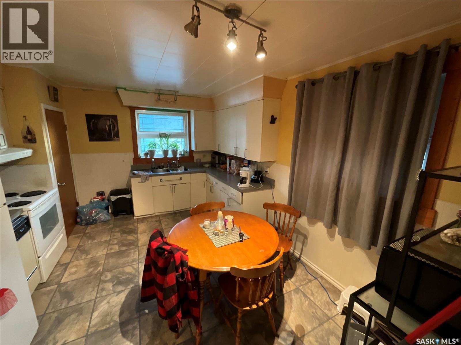 275 Central Avenue, Fort Qu'appelle, Saskatchewan  S0G 1S0 - Photo 7 - SK024233