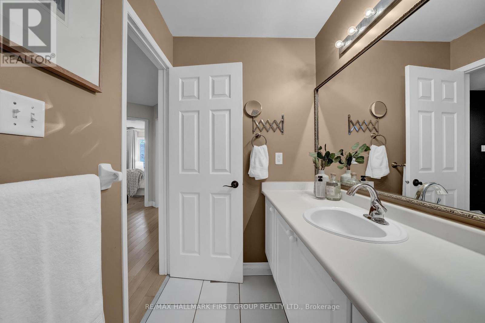 136 Warwick Avenue, Ajax, Ontario  L1Z 1L3 - Photo 20 - E12553900