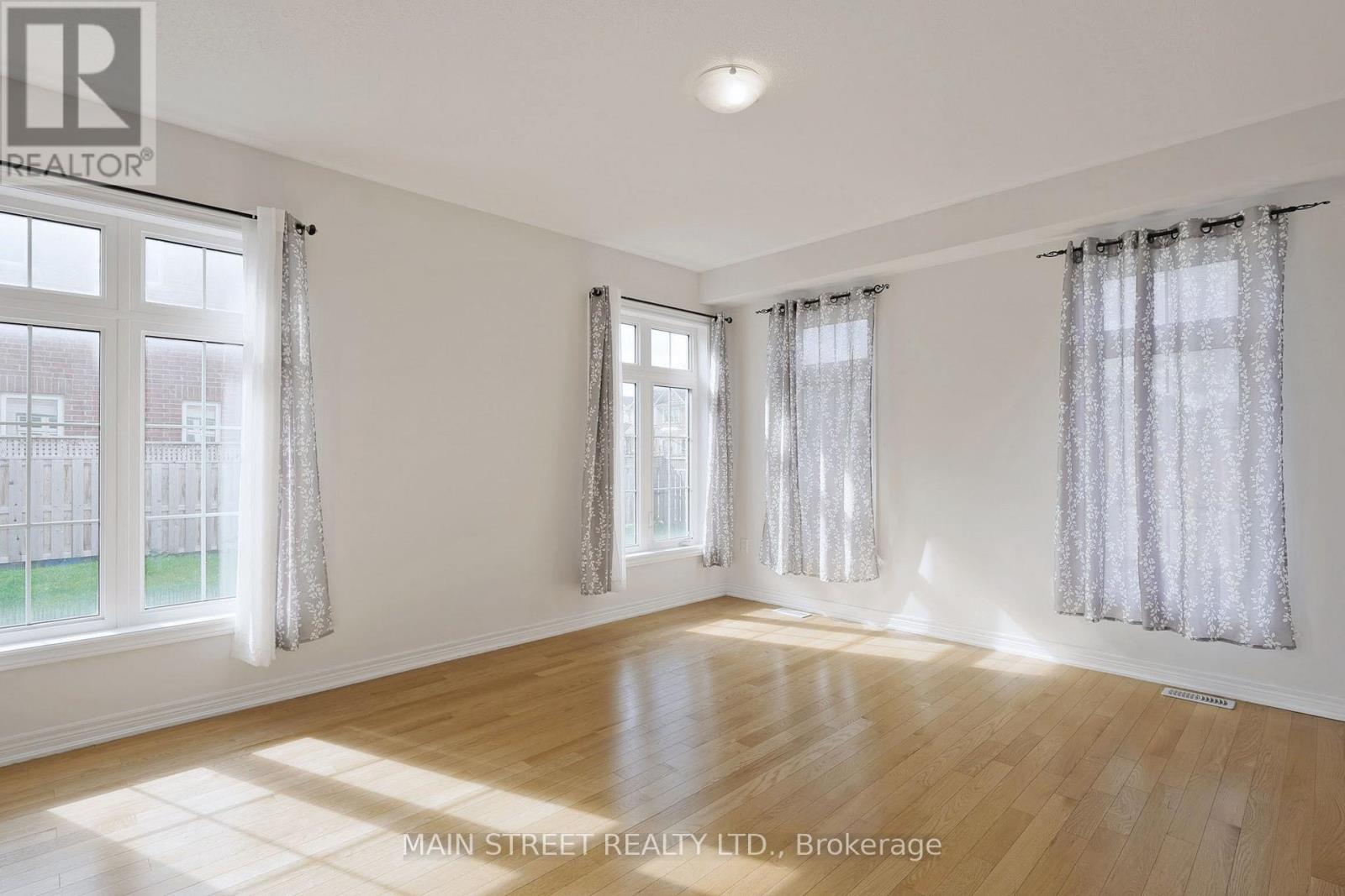 1071 Cole Street, Innisfil, Ontario  L9S 4R4 - Photo 14 - N12553838