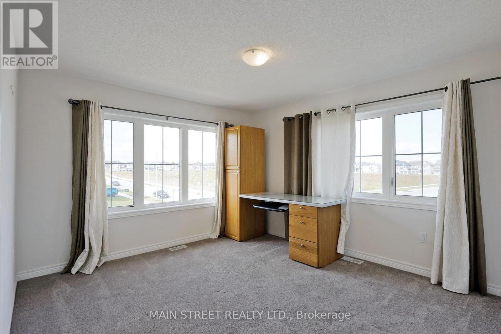 1071 Cole Street, Innisfil, Ontario  L9S 4R4 - Photo 30 - N12553838