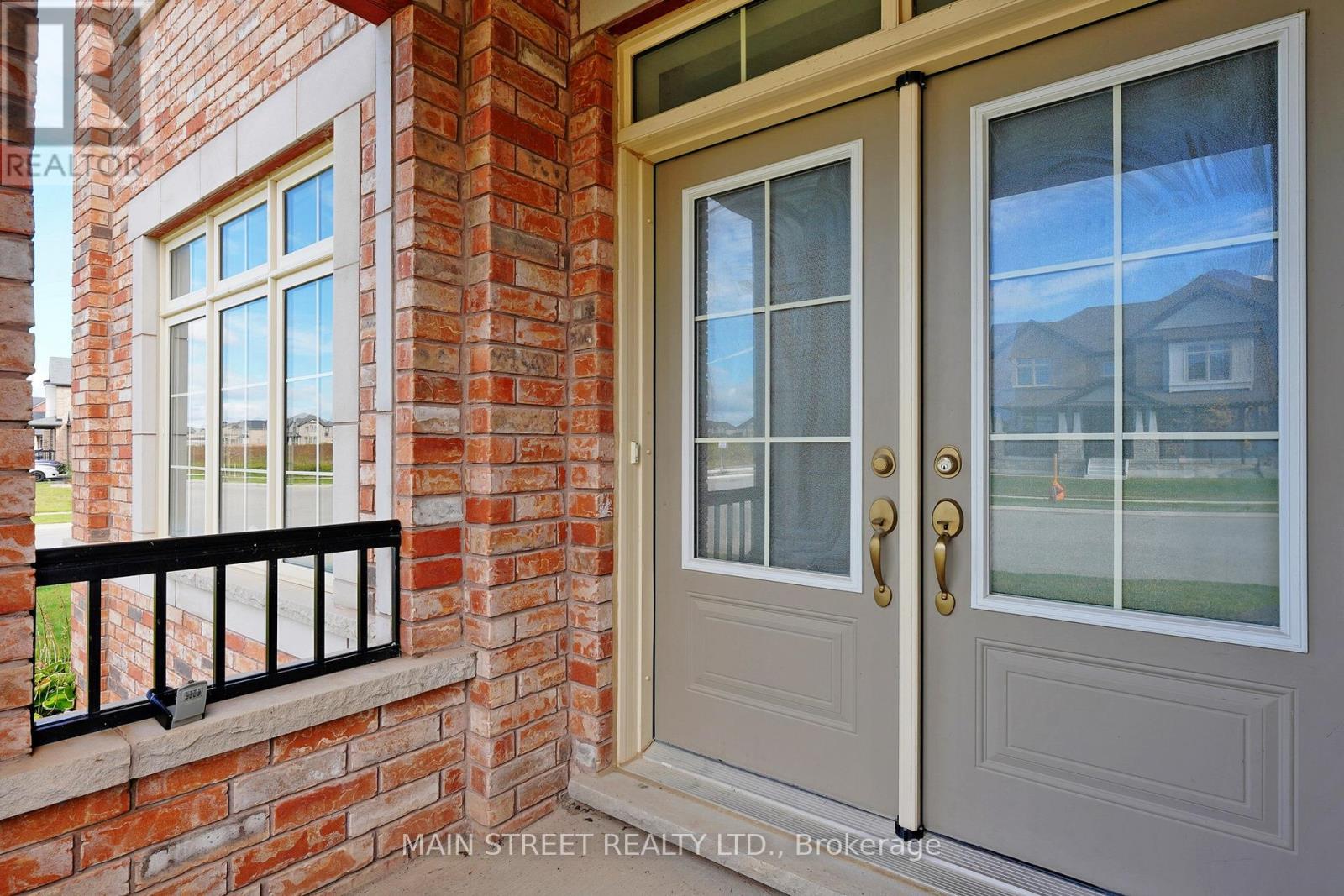 1071 Cole Street, Innisfil, Ontario  L9S 4R4 - Photo 5 - N12553838