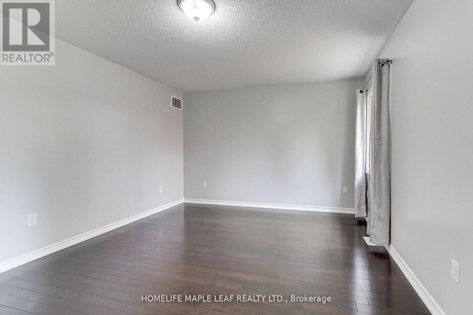 2180 Dawson Crescent, Innisfil, Ontario  L9S 0H1 - Photo 12 - N12553842