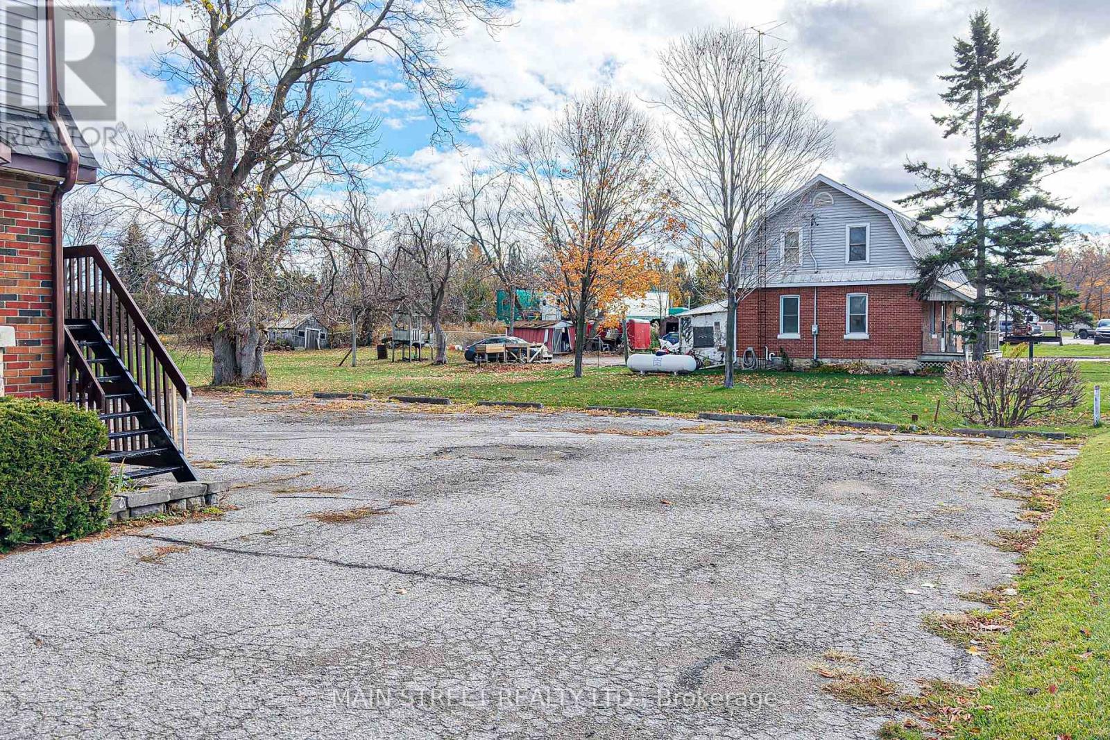 2263 Hwy 12 Highway, Ramara, Ontario  L0K 1B0 - Photo 8 - S12553790