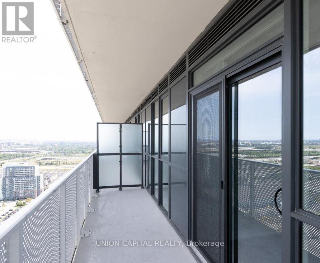 2707 - 28 Interchange Way, Vaughan, Ontario  L4K 0P8 - Photo 9 - N12553902