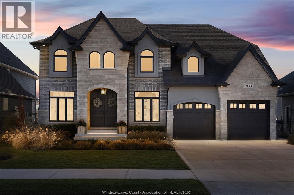 MLS# 25029048: 933 CHATEAU AVENUE, Windsor, Canada