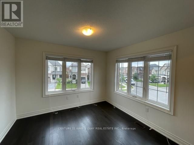 2 Festival Court, East Gwillimbury, Ontario  L9N 0N8 - Photo 24 - N12553928