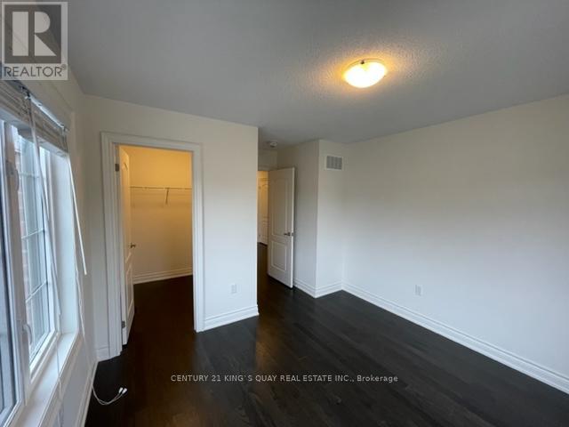 2 Festival Court, East Gwillimbury, Ontario  L9N 0N8 - Photo 25 - N12553928