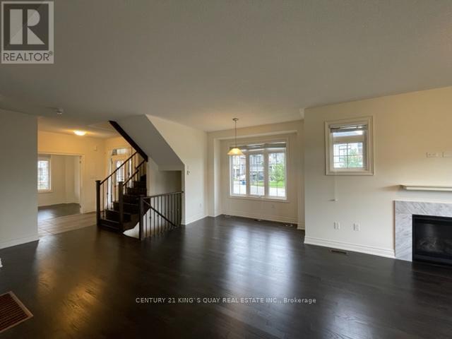 2 Festival Court, East Gwillimbury, Ontario  L9N 0N8 - Photo 7 - N12553928