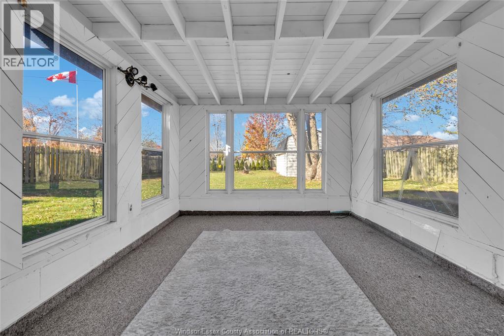 210 Westlawn Avenue, Kingsville, Ontario  N9Y 3L9 - Photo 14 - 25029041
