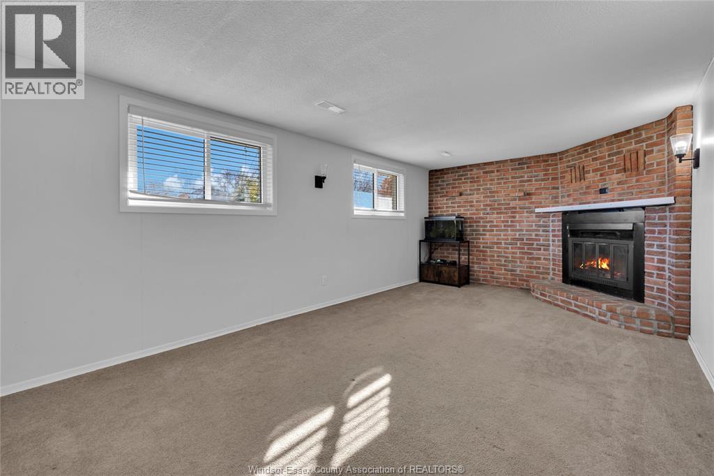 210 Westlawn Avenue, Kingsville, Ontario  N9Y 3L9 - Photo 26 - 25029041