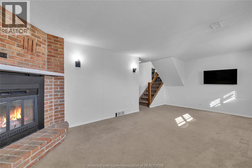 210 Westlawn Avenue, Kingsville, Ontario  N9Y 3L9 - Photo 28 - 25029041