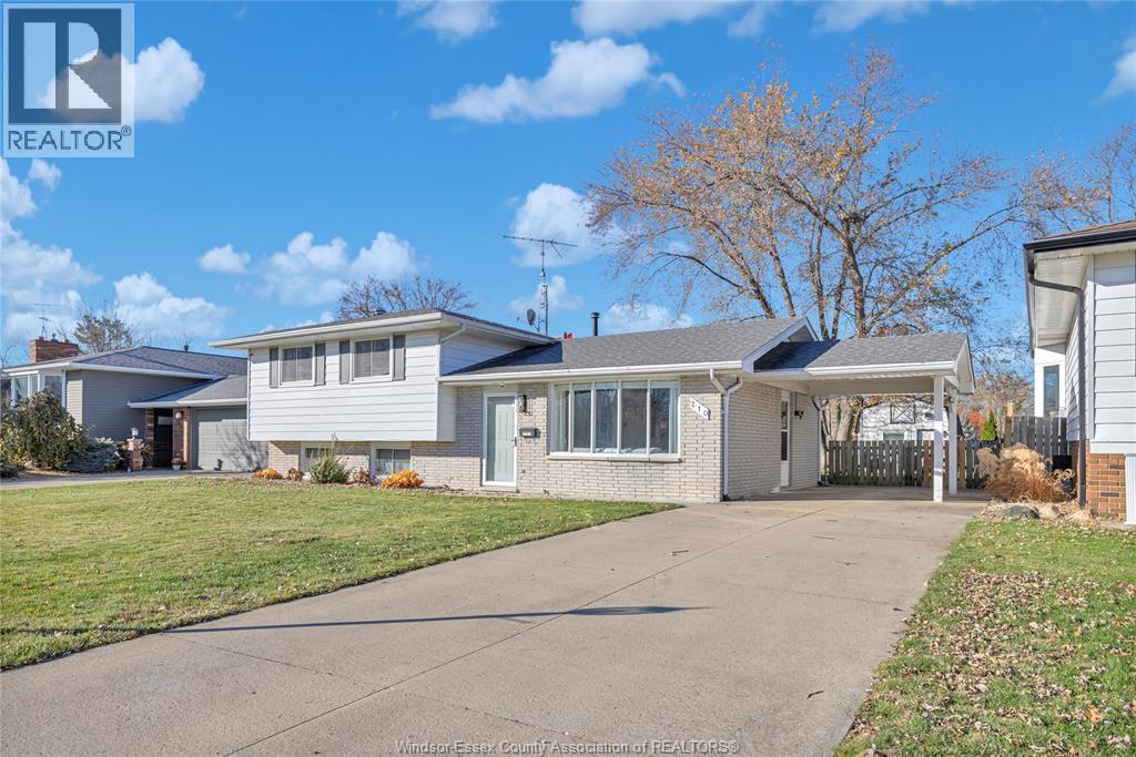 210 Westlawn Avenue, Kingsville, Ontario  N9Y 3L9 - Photo 33 - 25029041