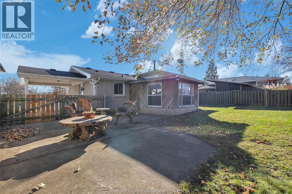 210 Westlawn Avenue, Kingsville, Ontario  N9Y 3L9 - Photo 35 - 25029041