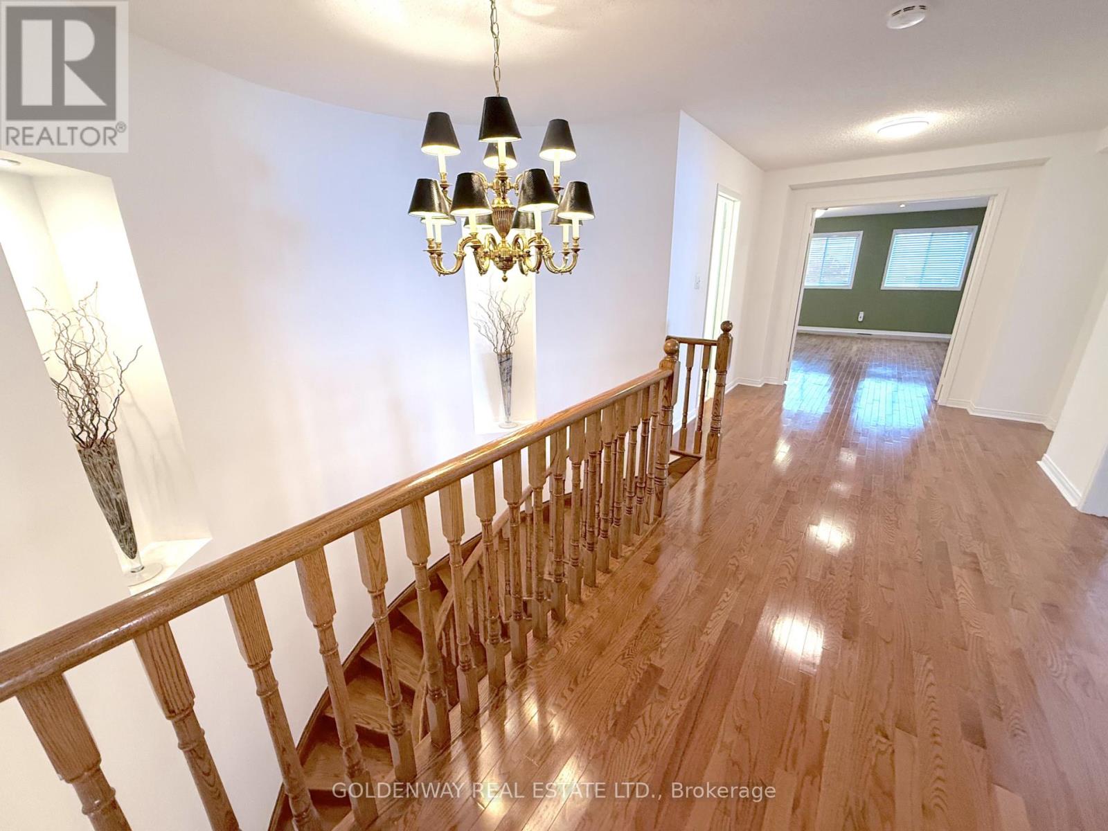 10 Bertram Earnshaw Drive, Markham, Ontario  L6C 2R8 - Photo 17 - N12553948