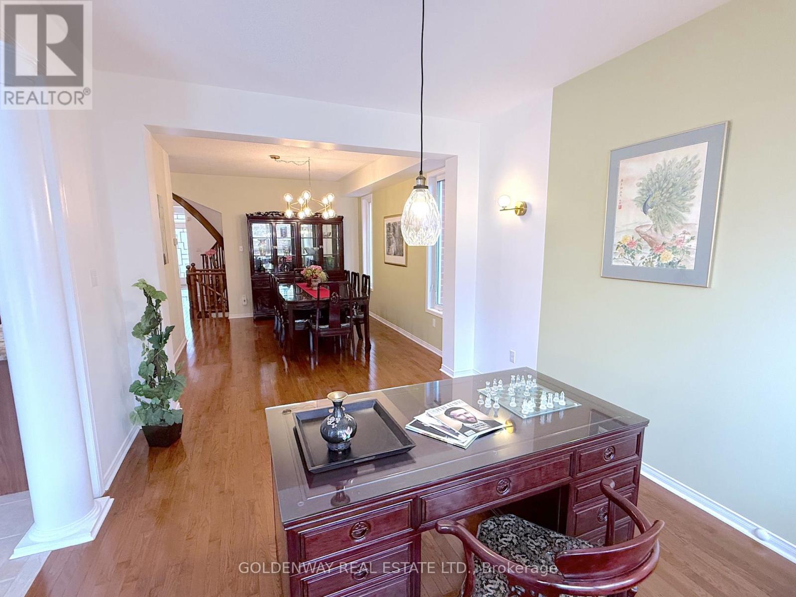 10 Bertram Earnshaw Drive, Markham, Ontario  L6C 2R8 - Photo 9 - N12553948