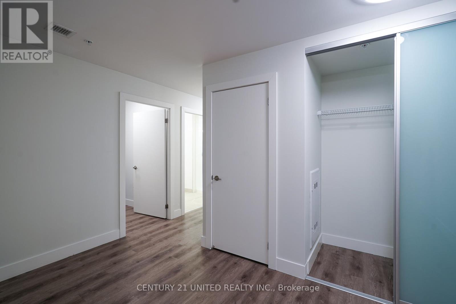 326 - 475 George Street N, Peterborough, Ontario  K9H 0J4 - Photo 2 - X12530766