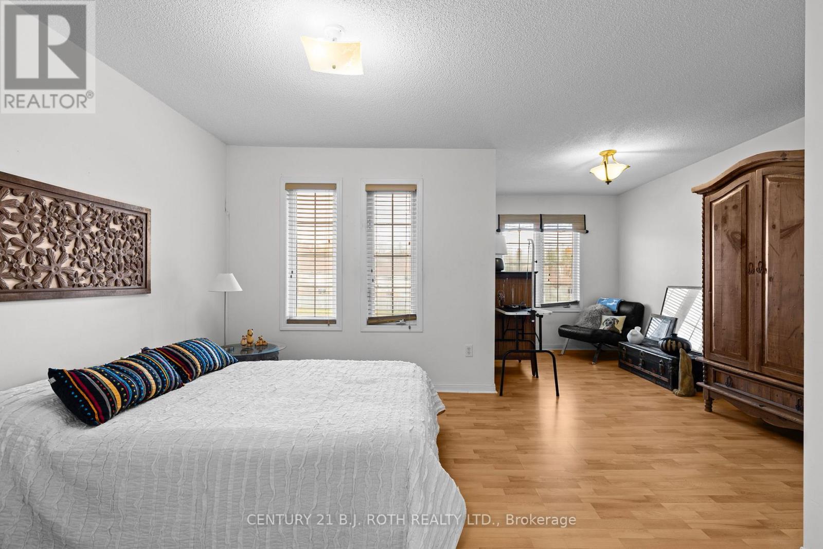 359 Ferndale Drive S, Barrie, Ontario  L4N 9Y6 - Photo 15 - S12553852