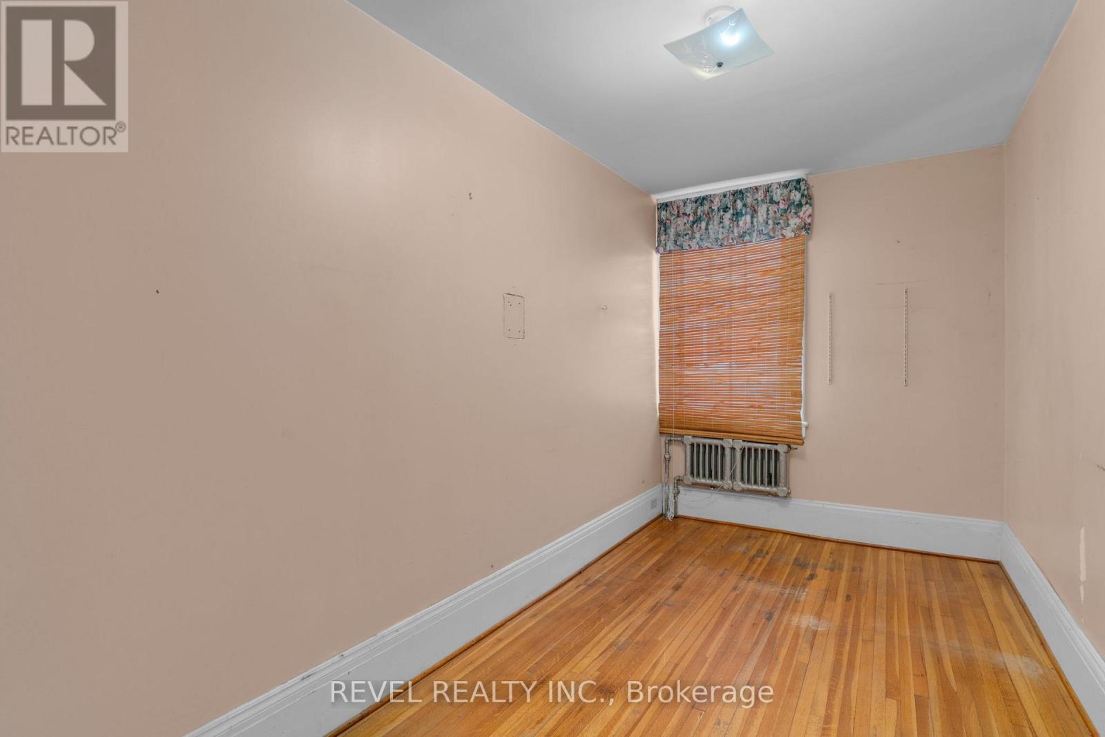 202 Bradford Street, Barrie, Ontario  L4N 3B6 - Photo 15 - S12553878