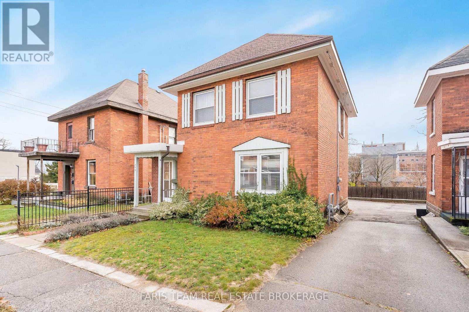 175 MARY STREET, Orillia, Ontario